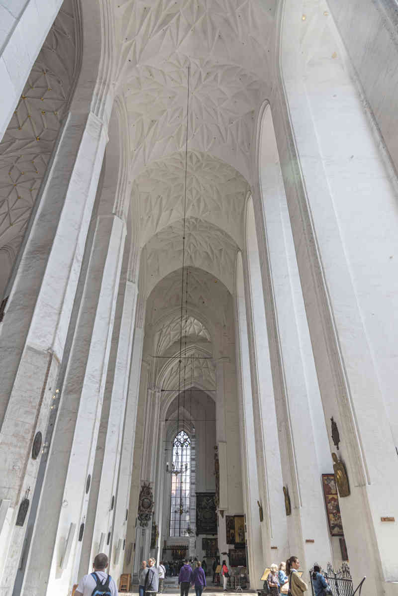 Polonia - Gdansk 044 - basílica de Santa Maria.jpg